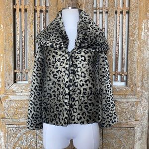 ALICE + OLIVIA LEOPARD FAUX FUR JACKET SMALL